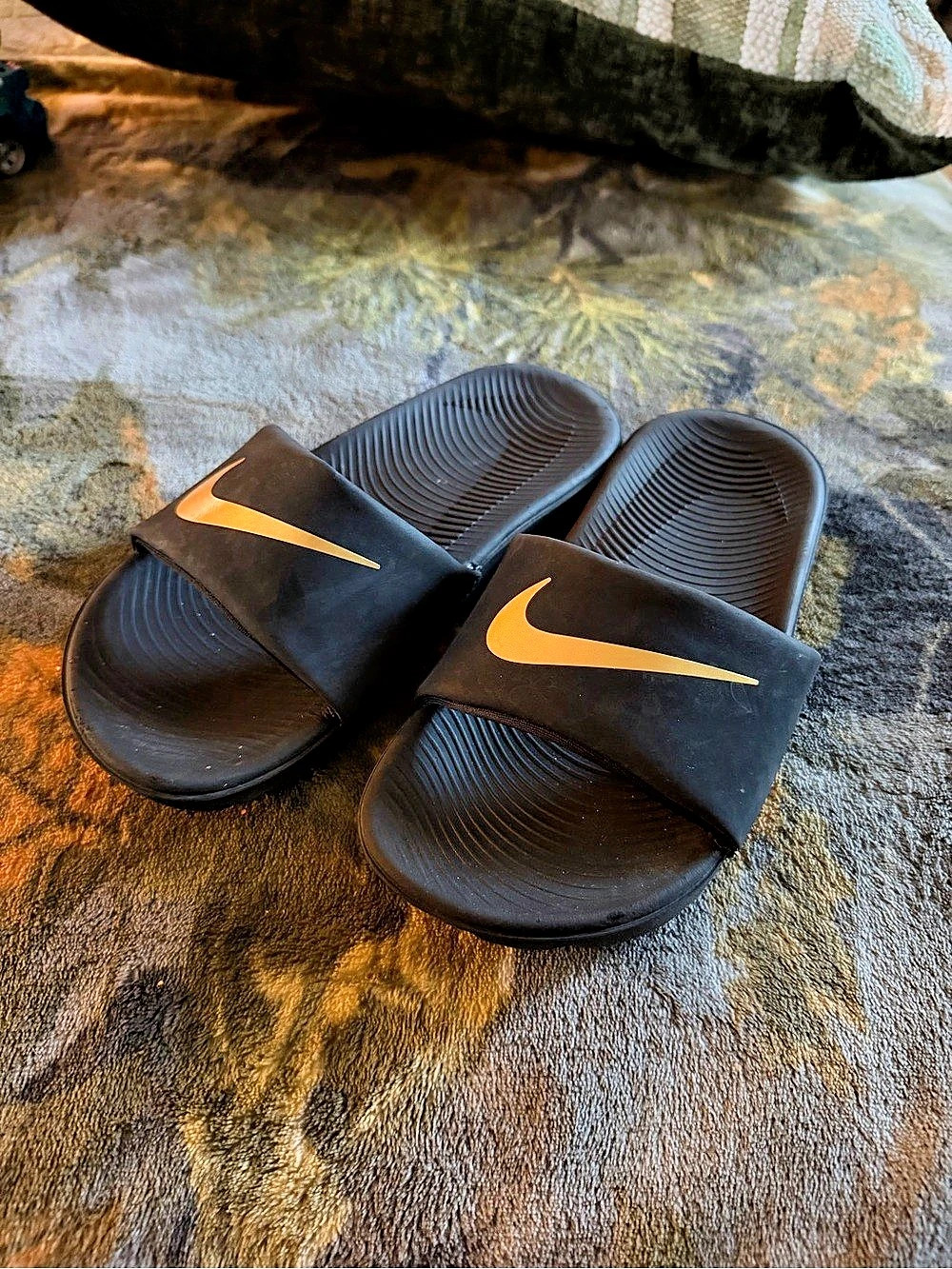 Nike Kawa Slide Black Slides Boys US 13C